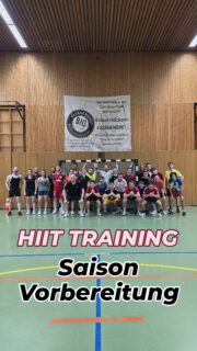 🔥 H.I.I.T. ist bei uns kein Einkaufsladen! 🔥
Volle Intensität, kurze Pausen und ordentlich Schweiß. Wir gehen in den Endspurt unserer Vorbereitung! 🔥
Die letzten Wochen werden genutzt, um Fitness, Ausdauer und Teamgeist auf das nächste Level zu bringen. Jeder Meter. Jede Wiederholung. Jeder Tropfen Schweiß. Alles für den Saisonstart! ❤️
#handball #saisonvorbereitung #teamwork #vollepower